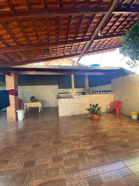 Foto 9 de Casa à venda em Itumbiara - GO