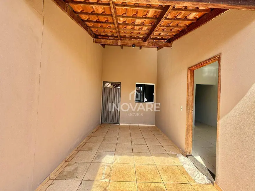 Foto 4 de Casa com 2 quartos para alugar, 150m2 em Itumbiara - GO