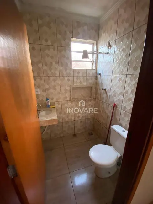 Foto 1 de Casa com 2 quartos à venda, 250m2 em Jardim Liberdade, Itumbiara - GO