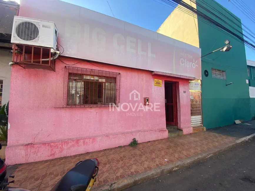 Foto 1 de Casa com 1 quarto à venda, 387m2 em Itumbiara - GO