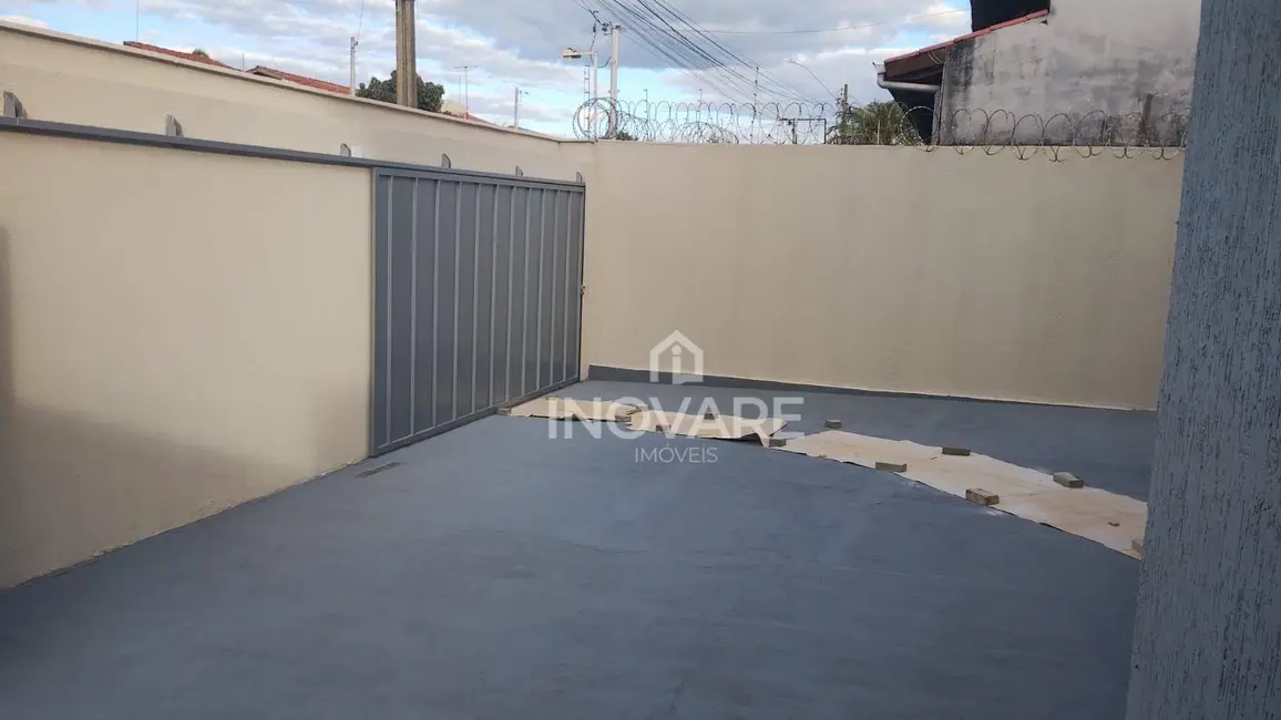 Casa com 2 quartos à venda, 250m2 em Jardim Morumbi, Itumbiara - GO - imagem 2 Foto 2 de Casa com 2 quartos à venda, 250m2 em Jardim Morumbi, Itumbiara - GO