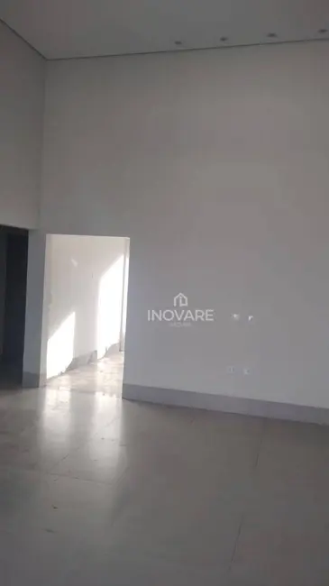 Casa com 2 quartos à venda, 250m2 em Jardim Morumbi, Itumbiara - GO - imagem 6 Foto 6 de Casa com 2 quartos à venda, 250m2 em Jardim Morumbi, Itumbiara - GO