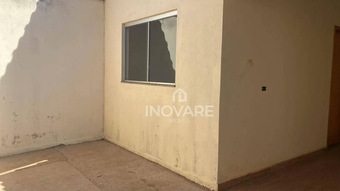 Casa com 2 quartos à venda, 138m2 em Paranaíba, Itumbiara - GO - imagem 2 Foto 2 de Casa com 2 quartos à venda, 138m2 em Paranaíba, Itumbiara - GO