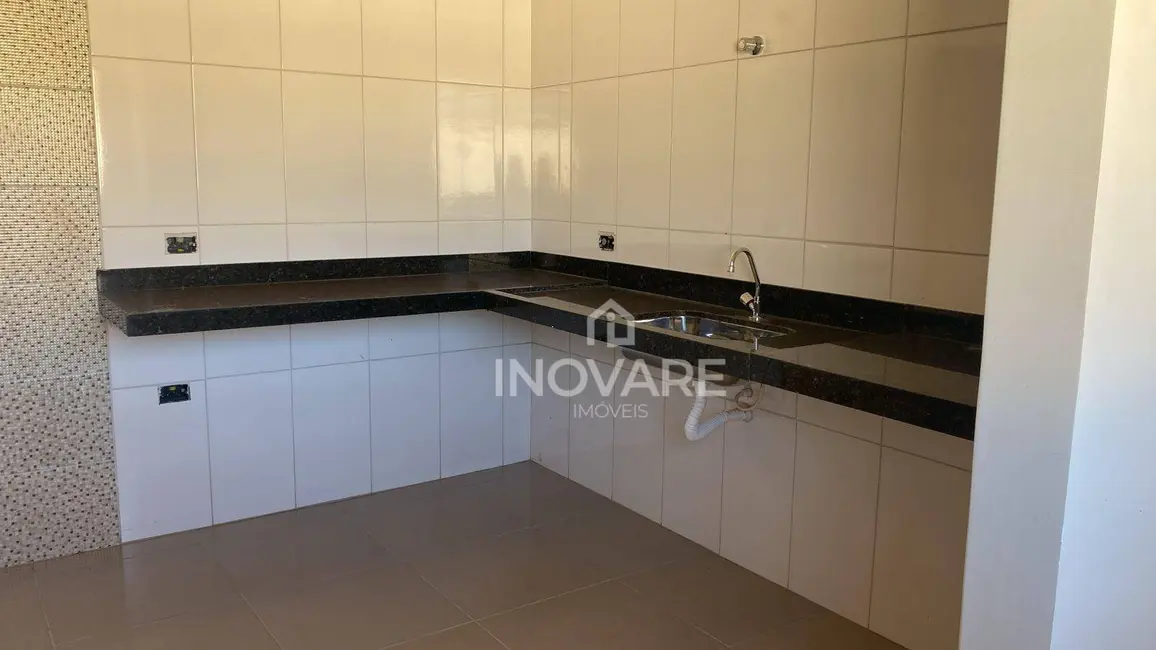 Casa com 3 quartos à venda, 203m2 em Paranaíba, Itumbiara - GO - imagem 4 Foto 4 de Casa com 3 quartos à venda, 203m2 em Paranaíba, Itumbiara - GO