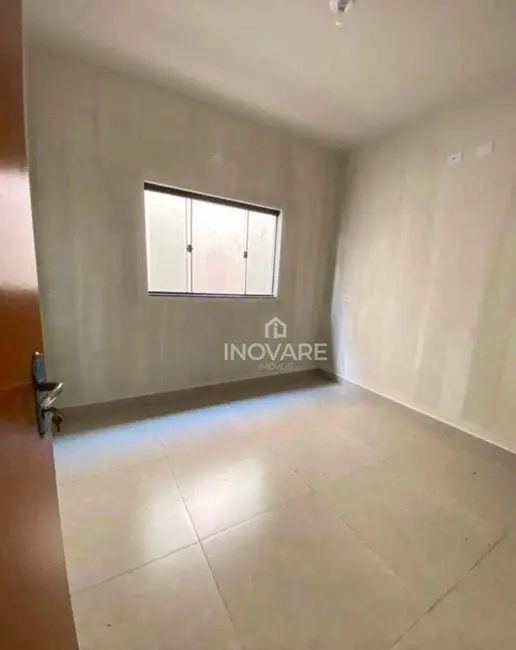 Casa com 2 quartos à venda, 180m2 em Setor Buritys, Itumbiara - GO - imagem 6 Foto 6 de Casa com 2 quartos à venda, 180m2 em Setor Buritys, Itumbiara - GO