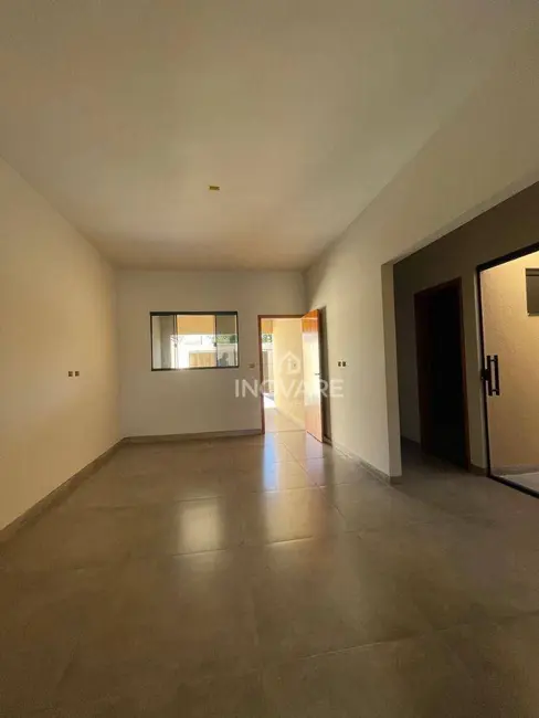 Casa com 3 quartos à venda, 180m2 em Parque Vale dos Buritys III, Itumbiara - GO - imagem 7 Foto 7 de Casa com 3 quartos à venda, 180m2 em Parque Vale dos Buritys III, Itumbiara - GO