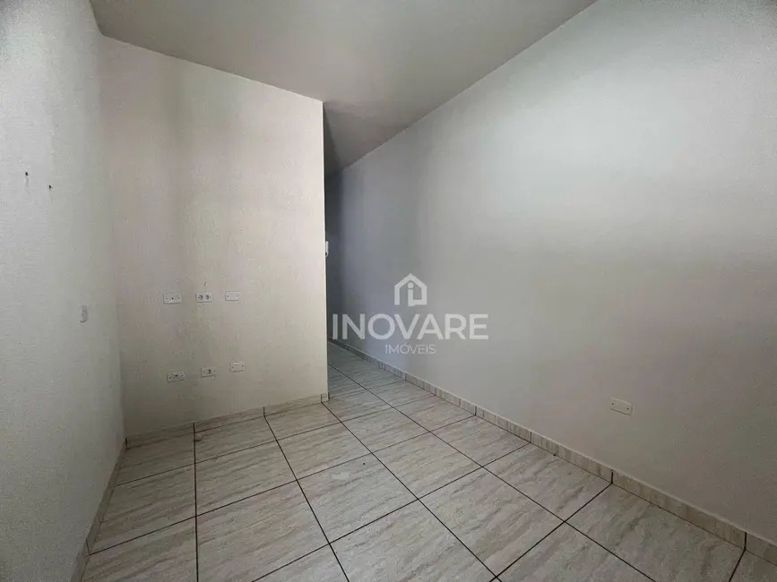 Casa com 3 quartos à venda, 220m2 em Jardim Bandeirantes, Itumbiara - GO - imagem 4 Foto 4 de Casa com 3 quartos à venda, 220m2 em Jardim Bandeirantes, Itumbiara - GO