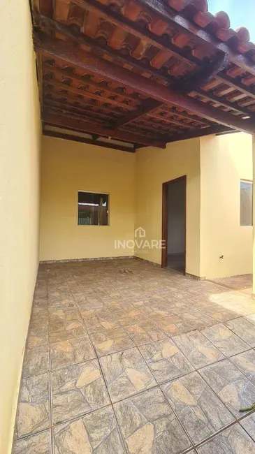 Foto 8 de Casa com 2 quartos para alugar, 385m2 em Jardim Leonora, Itumbiara - GO