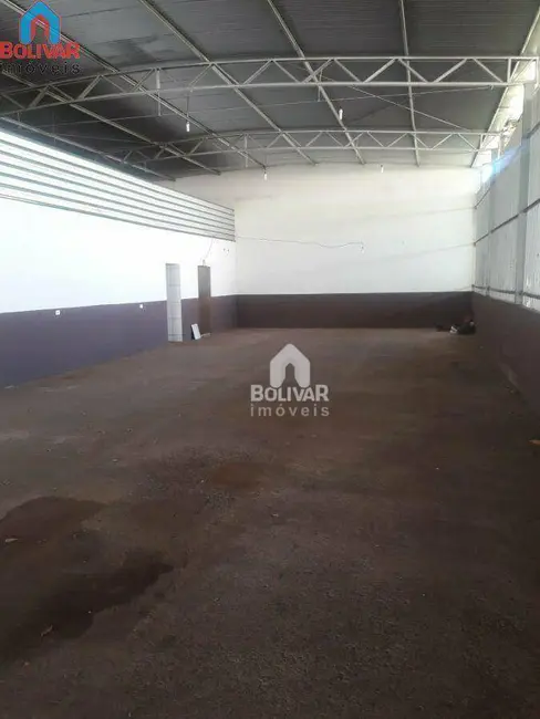 Foto 2 de Armazém / Galpão à venda e para alugar, 360m2 em Setor Rodoviário, Itumbiara - GO