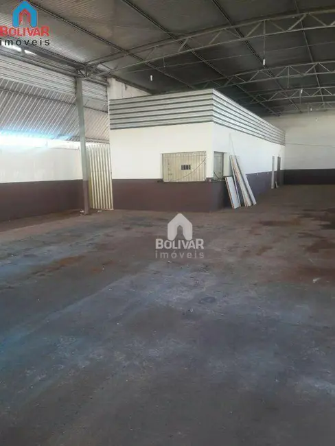 Armazém / Galpão à venda e para alugar, 360m2 em Setor Rodoviário, Itumbiara - GO - imagem 4 Foto 4 de Armazém / Galpão à venda e para alugar, 360m2 em Setor Rodoviário, Itumbiara - GO