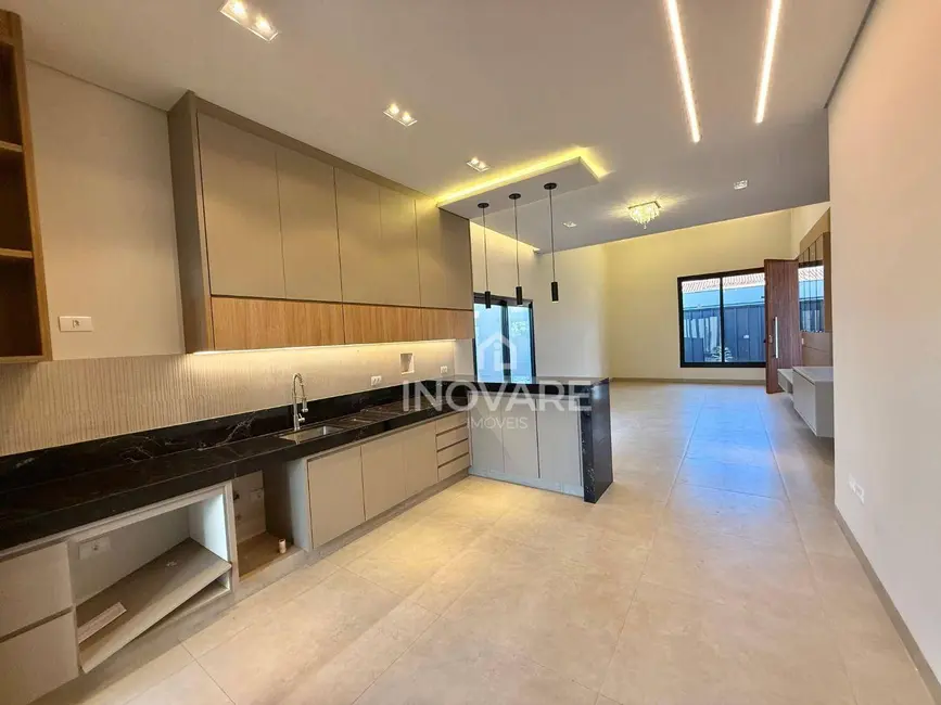 Casa com 3 quartos à venda, 299m2 em Jardim Morumbi, Itumbiara - GO - imagem 7 Foto 7 de Casa com 3 quartos à venda, 299m2 em Jardim Morumbi, Itumbiara - GO