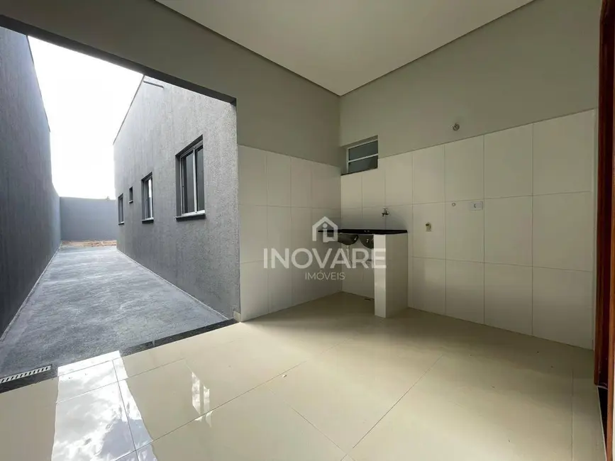 Casa com 2 quartos à venda, 180m2 em Dom Bosco, Itumbiara - GO - imagem 4 Foto 4 de Casa com 2 quartos à venda, 180m2 em Dom Bosco, Itumbiara - GO