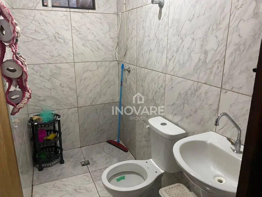 Casa com 3 quartos à venda, 300m2 em Setor Buritys, Itumbiara - GO - imagem 9 Foto 9 de Casa com 3 quartos à venda, 300m2 em Setor Buritys, Itumbiara - GO