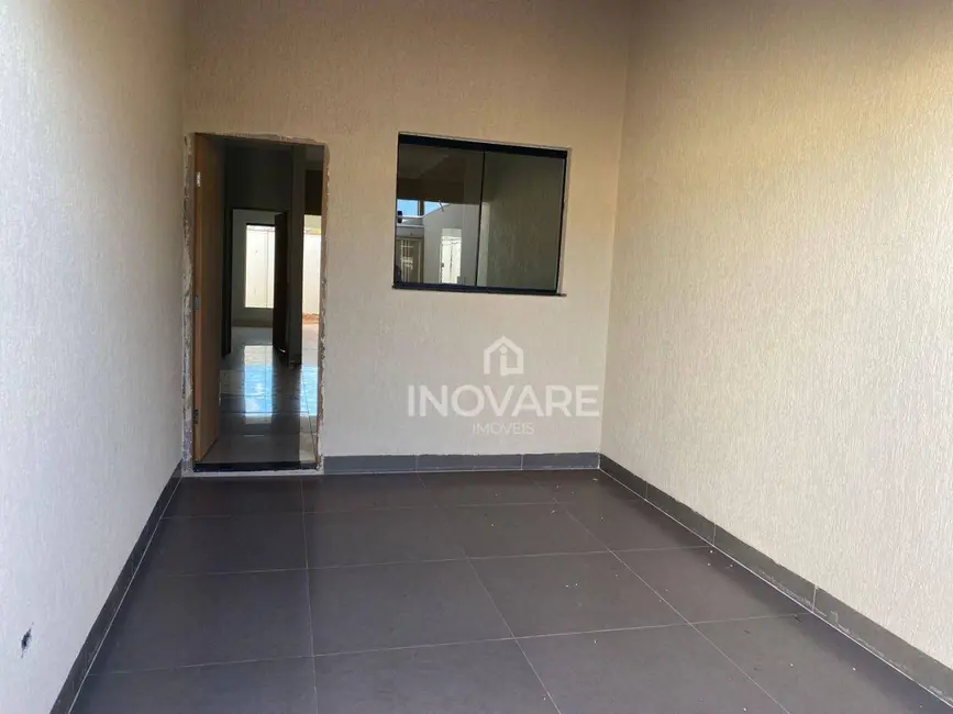 Foto 2 de Casa com 3 quartos à venda, 180m2 em Setor Planalto, Itumbiara - GO