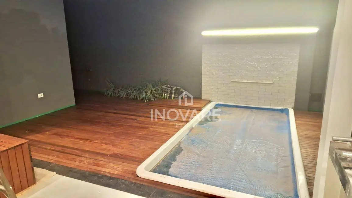 Foto 1 de Casa com 3 quartos à venda, 299m2 em Itumbiara - GO