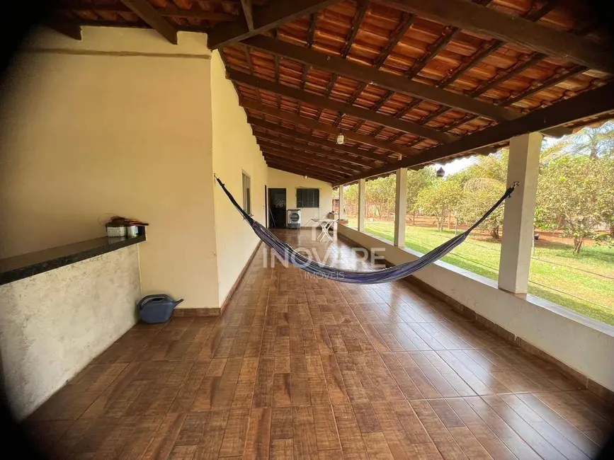 Sítio / Rancho com 3 quartos à venda, 1200m2 em Itumbiara - GO - imagem 6 Foto 6 de Sítio / Rancho com 3 quartos à venda, 1200m2 em Itumbiara - GO