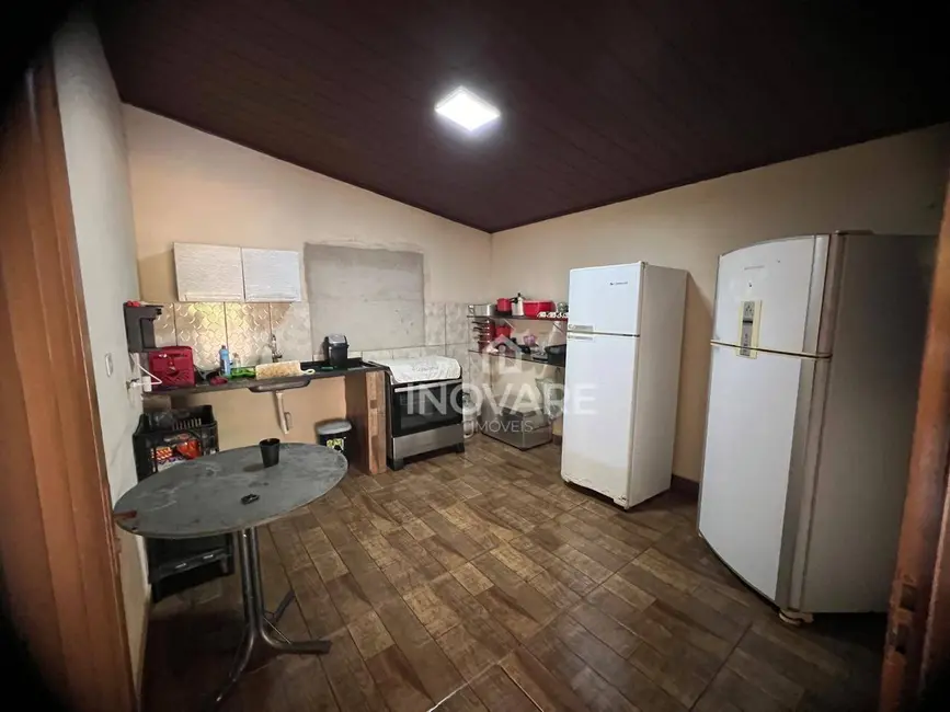 Sítio / Rancho com 3 quartos à venda, 1200m2 em Itumbiara - GO - imagem 9 Foto 9 de Sítio / Rancho com 3 quartos à venda, 1200m2 em Itumbiara - GO