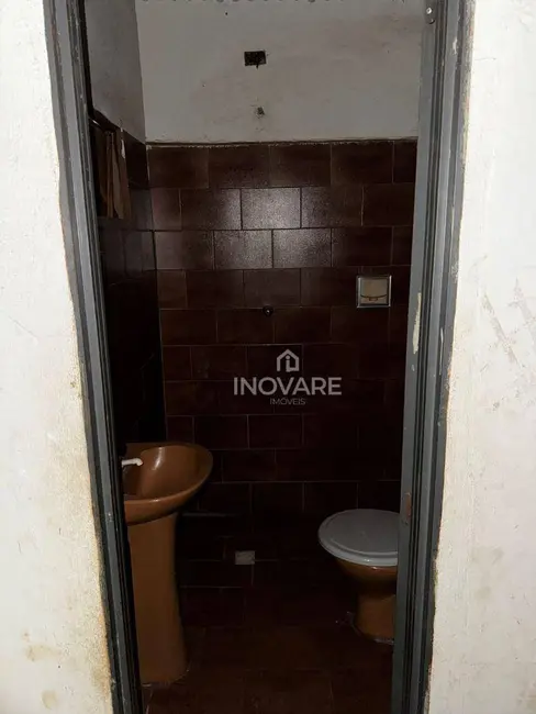 Foto 8 de Casa com 3 quartos à venda, 360m2 em Jardim Leonora, Itumbiara - GO