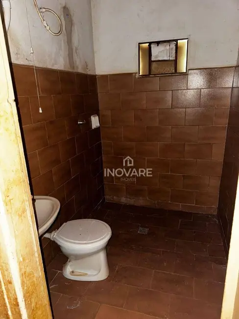 Foto 9 de Casa com 3 quartos à venda, 360m2 em Jardim Leonora, Itumbiara - GO