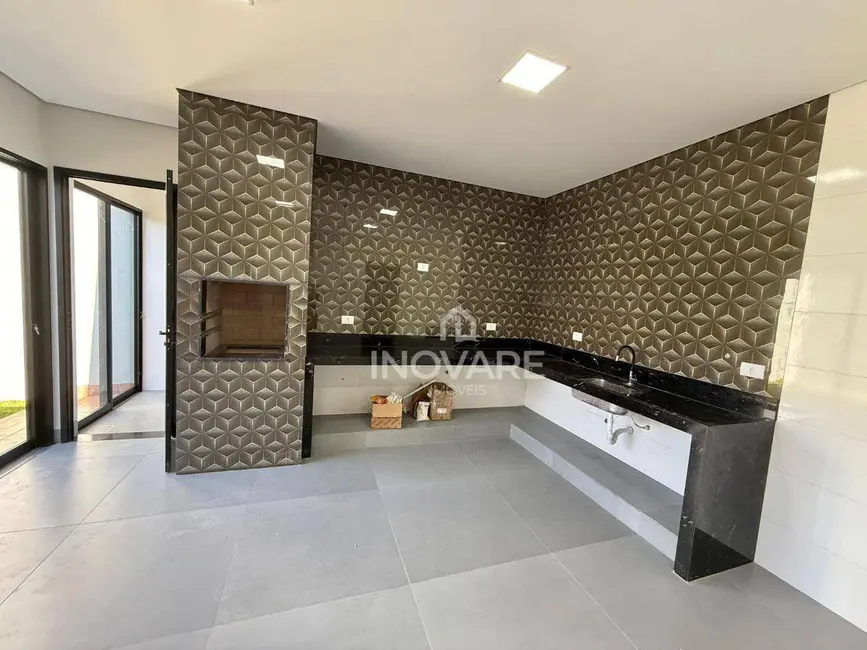 Casa com 3 quartos à venda, 250m2 em Itumbiara - GO - imagem 4 Foto 4 de Casa com 3 quartos à venda, 250m2 em Itumbiara - GO