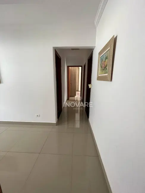 Casa com 4 quartos à venda, 360m2 em Jardim América, Itumbiara - GO - imagem 8 Foto 8 de Casa com 4 quartos à venda, 360m2 em Jardim América, Itumbiara - GO