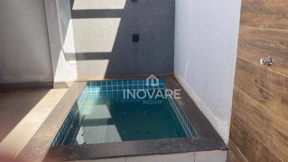 Casa com 3 quartos à venda, 150m2 em Residencial Beira Rio I, Itumbiara - GO - imagem 1 Foto 1 de Casa com 3 quartos à venda, 150m2 em Residencial Beira Rio I, Itumbiara - GO