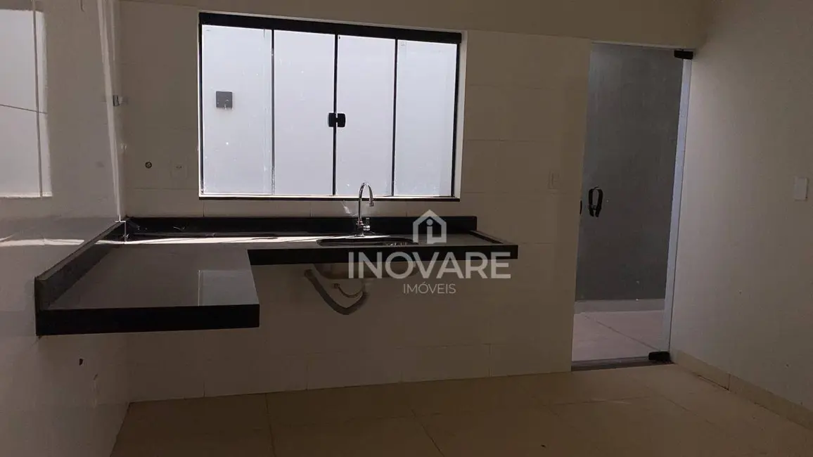 Casa com 3 quartos à venda, 150m2 em Residencial Beira Rio I, Itumbiara - GO - imagem 4 Foto 4 de Casa com 3 quartos à venda, 150m2 em Residencial Beira Rio I, Itumbiara - GO