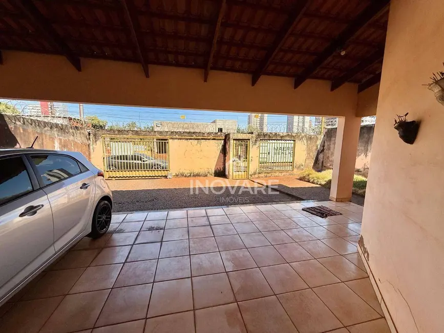 Casa com 3 quartos à venda, 360m2 em Alto da Boa Vista, Itumbiara - GO - imagem 3 Foto 3 de Casa com 3 quartos à venda, 360m2 em Alto da Boa Vista, Itumbiara - GO