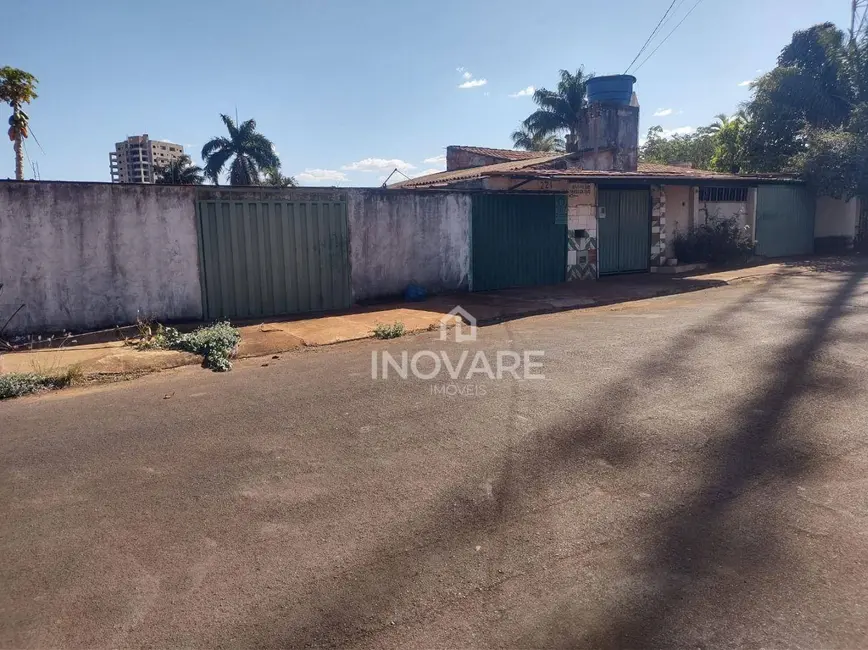 Foto 1 de Terreno / Lote à venda, 300m2 em Itumbiara - GO