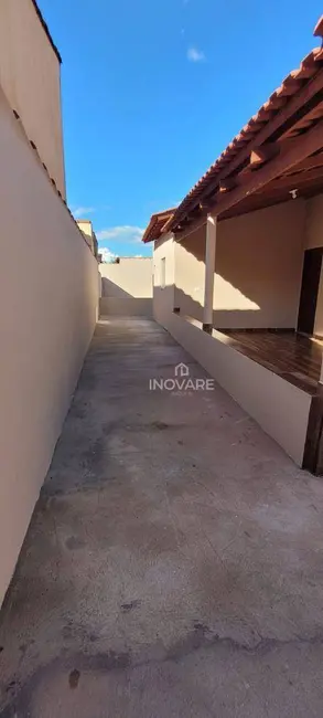 Casa com 2 quartos à venda, 298m2 em Itumbiara - GO - imagem 2 Foto 2 de Casa com 2 quartos à venda, 298m2 em Itumbiara - GO