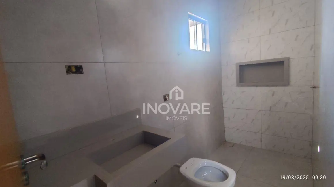 Foto 6 de Casa com 3 quartos à venda, 240m2 em Itumbiara - GO