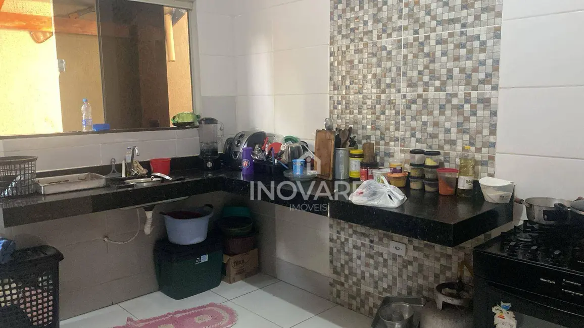 Casa com 2 quartos à venda, 180m2 em Itumbiara - GO - imagem 3 Foto 3 de Casa com 2 quartos à venda, 180m2 em Itumbiara - GO