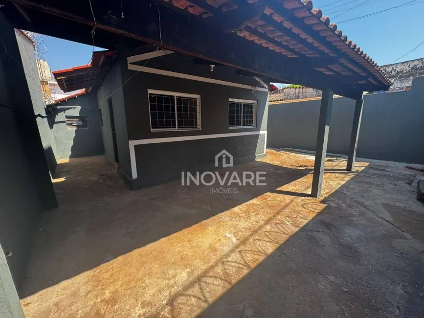 Casa com 3 quartos para alugar, 200m2 em Setor Bela Vista, Itumbiara - GO - imagem 6 Foto 6 de Casa com 3 quartos para alugar, 200m2 em Setor Bela Vista, Itumbiara - GO
