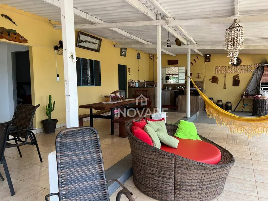 Sítio / Rancho com 2 quartos à venda, 1500m2 em Tupaciguara - MG - imagem 7 Foto 7 de Sítio / Rancho com 2 quartos à venda, 1500m2 em Tupaciguara - MG