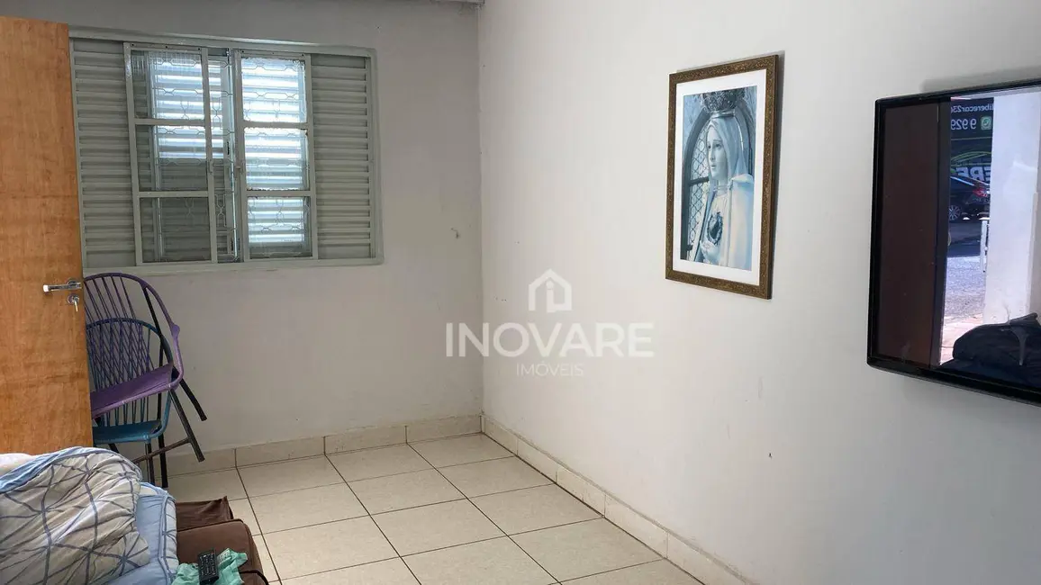 Casa com 2 quartos à venda, 413m2 em Setor Bela Vista, Itumbiara - GO - imagem 1 Foto 1 de Casa com 2 quartos à venda, 413m2 em Setor Bela Vista, Itumbiara - GO