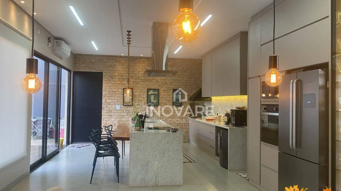 Casa com 3 quartos à venda, 581m2 em Residencial Jardim Primavera, Itumbiara - GO - imagem 5 Foto 5 de Casa com 3 quartos à venda, 581m2 em Residencial Jardim Primavera, Itumbiara - GO