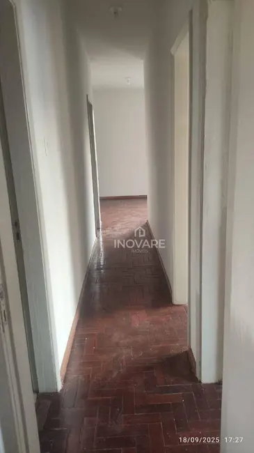 Casa com 3 quartos para alugar, 1334m2 em Itumbiara - GO - imagem 9 Foto 9 de Casa com 3 quartos para alugar, 1334m2 em Itumbiara - GO