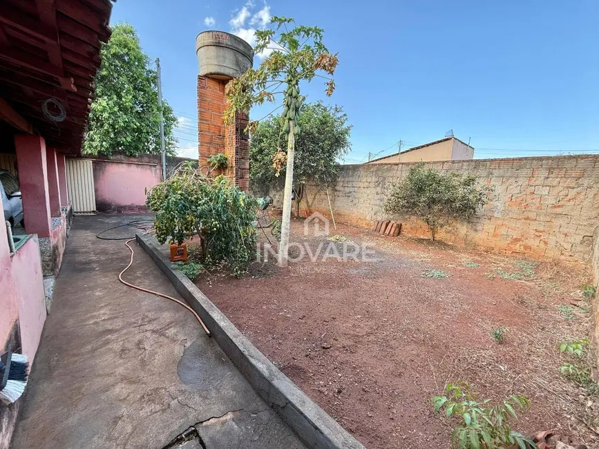 Casa com 1 quarto à venda, 185m2 em Itumbiara - GO - imagem 9 Foto 9 de Casa com 1 quarto à venda, 185m2 em Itumbiara - GO