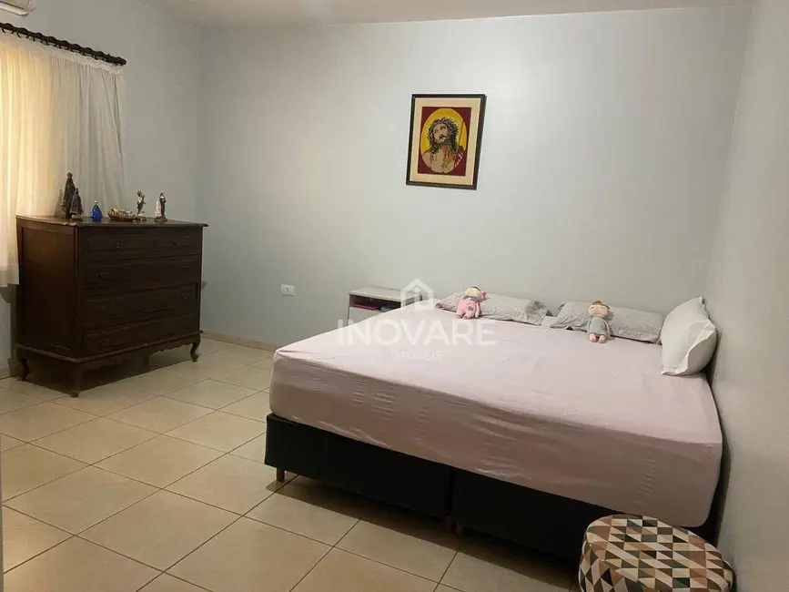 Foto 8 de Casa com 3 quartos à venda, 360m2 em Residencial Jardim Primavera, Itumbiara - GO