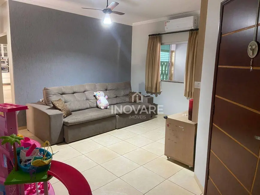 Foto 4 de Casa com 3 quartos à venda, 360m2 em Residencial Jardim Primavera, Itumbiara - GO