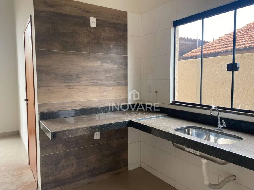 Casa com 3 quartos à venda, 150m2 em Itumbiara - GO - imagem 8 Foto 8 de Casa com 3 quartos à venda, 150m2 em Itumbiara - GO