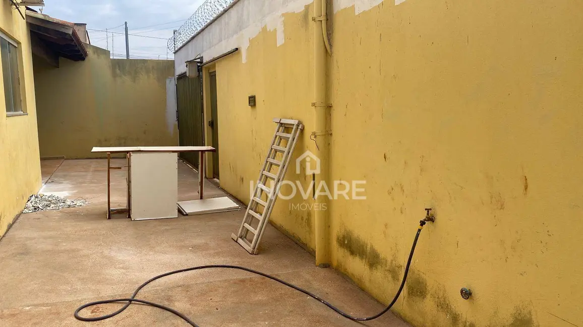 Casa com 2 quartos à venda, 180m2 em Jardim América, Itumbiara - GO - imagem 2 Foto 2 de Casa com 2 quartos à venda, 180m2 em Jardim América, Itumbiara - GO