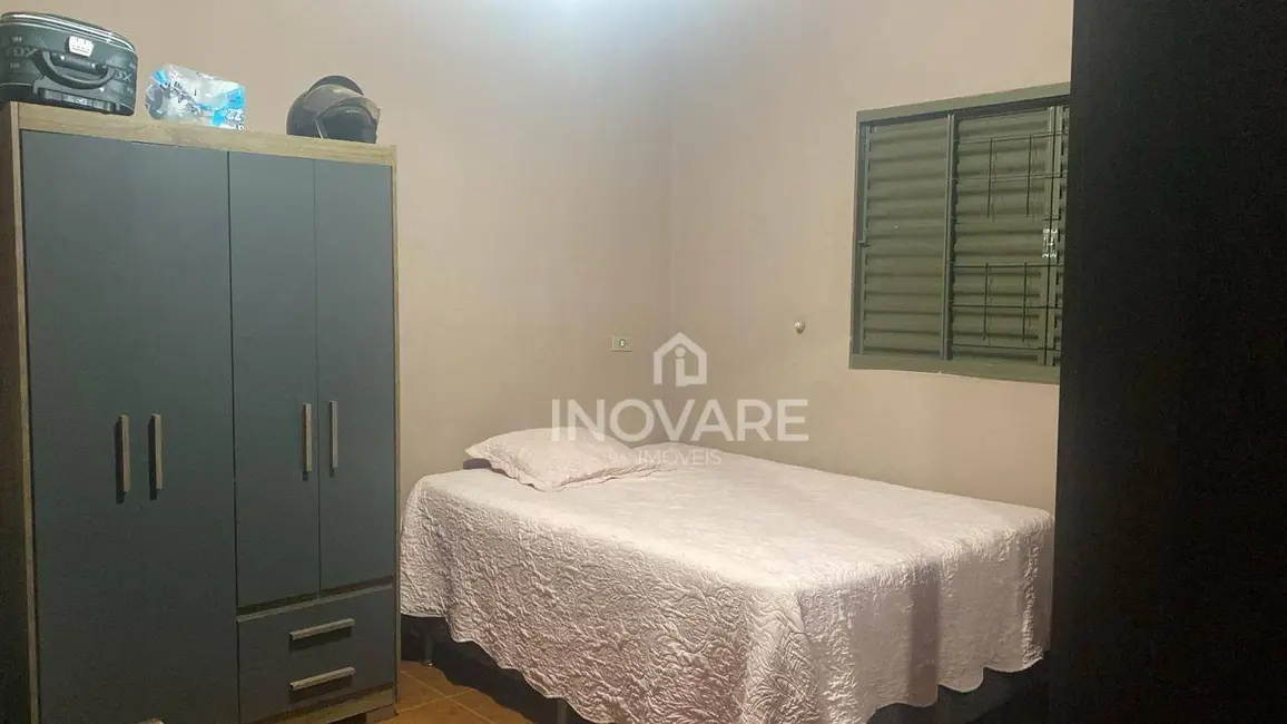 Casa com 2 quartos à venda, 250m2 em Prefeito José Moisés, Itumbiara - GO - imagem 7 Foto 7 de Casa com 2 quartos à venda, 250m2 em Prefeito José Moisés, Itumbiara - GO