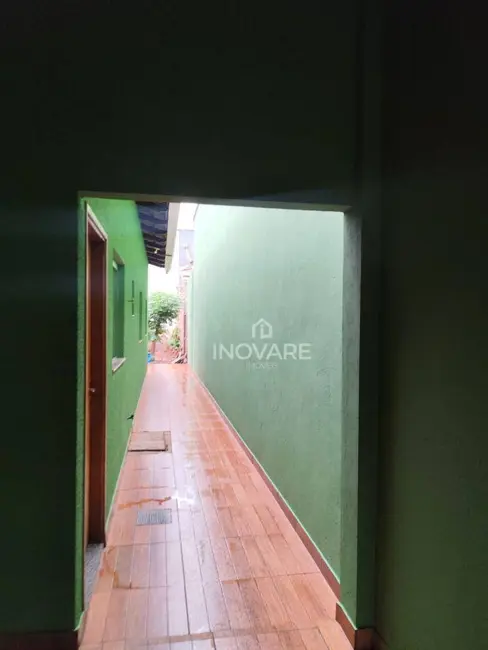 Casa com 2 quartos à venda, 186m2 em Itumbiara - GO - imagem 3 Foto 3 de Casa com 2 quartos à venda, 186m2 em Itumbiara - GO