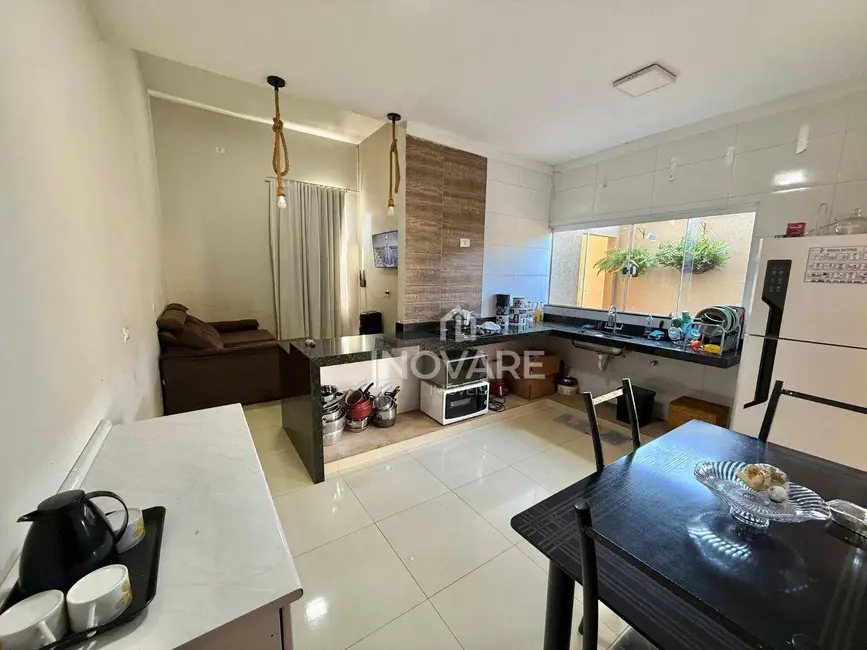 Casa com 2 quartos à venda em Setor Planalto, Itumbiara - GO - imagem 5 Foto 5 de Casa com 2 quartos à venda em Setor Planalto, Itumbiara - GO
