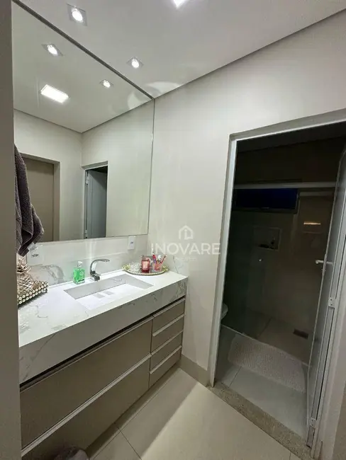 Foto 7 de Casa com 3 quartos à venda, 1322m2 em Itumbiara - GO