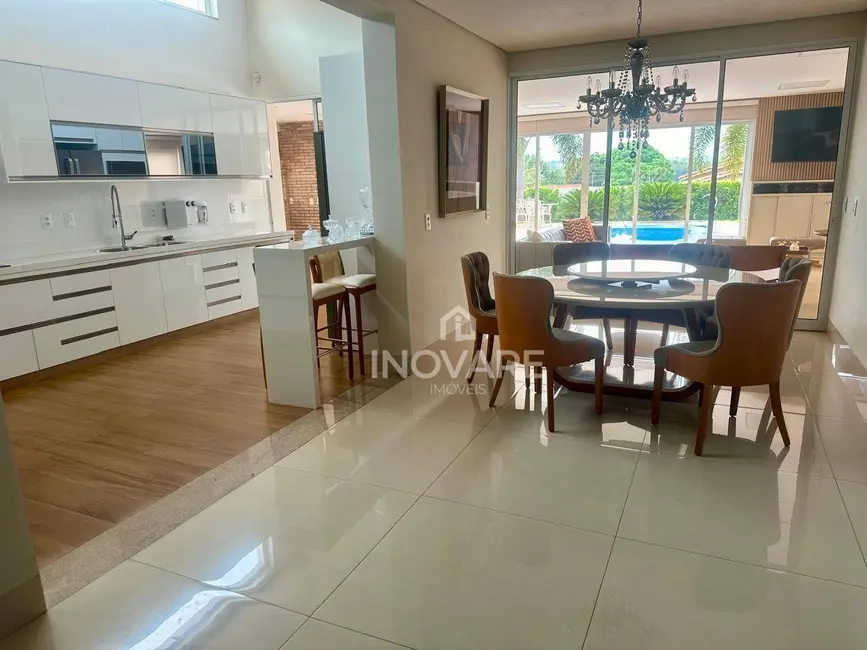 Foto 6 de Casa com 3 quartos à venda, 1322m2 em Itumbiara - GO