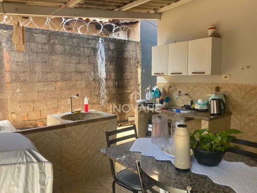 Foto 8 de Casa com 3 quartos à venda, 3047m2 em Setor Bela Vista, Itumbiara - GO