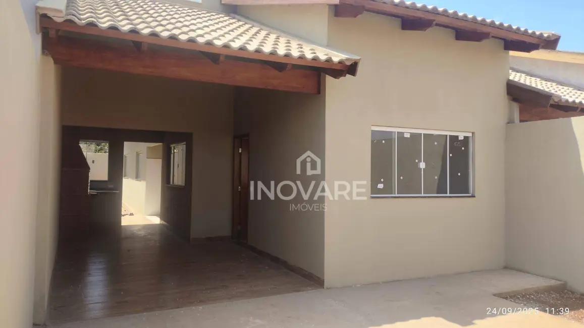 Foto 1 de Casa com 2 quartos à venda, 180m2 em Itumbiara - GO