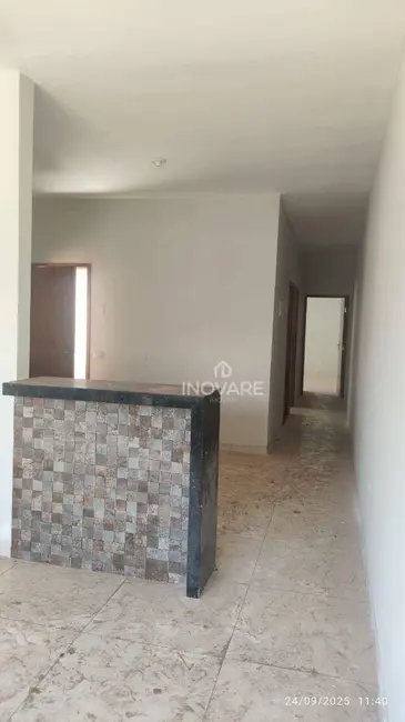 Casa com 2 quartos à venda, 180m2 em Itumbiara - GO - imagem 3 Foto 3 de Casa com 2 quartos à venda, 180m2 em Itumbiara - GO